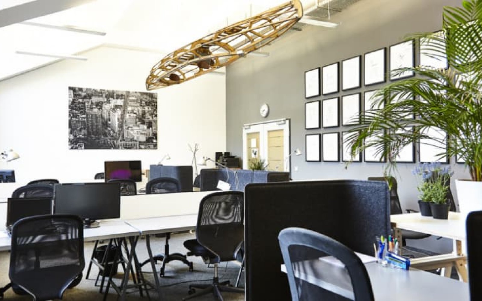 b+office – Offenes & kommunikatives Coworking Space für Tageslichtfans