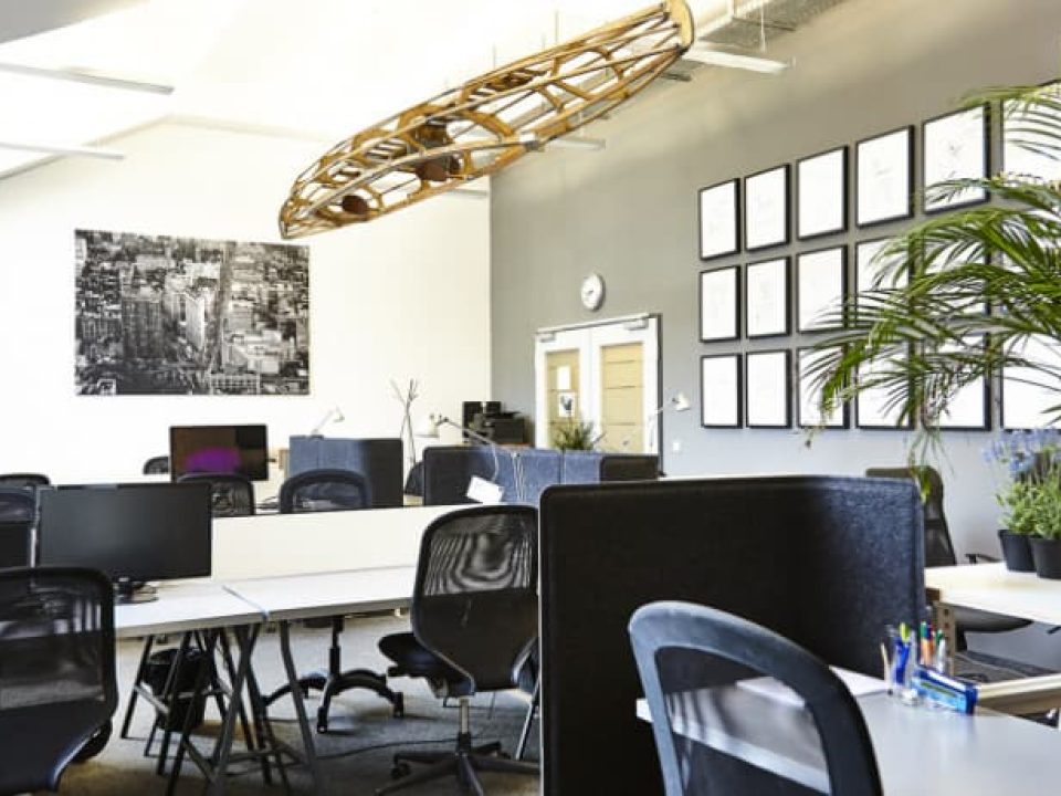 b+office – Offenes & kommunikatives Coworking Space für Tageslichtfans