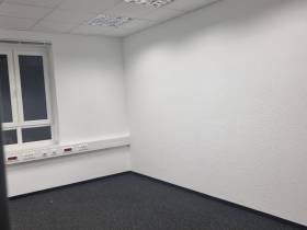 OFFICE BÜRO SHARING nette ruhige Bürogemeinschaft