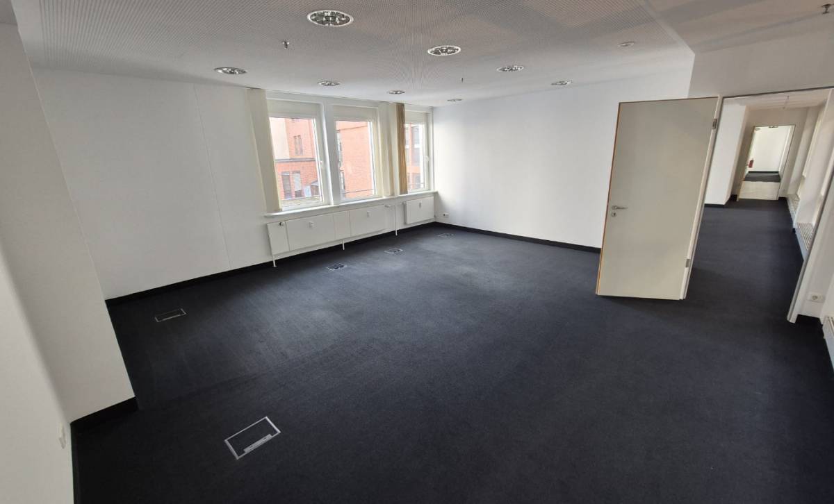 Sehr helle, moderne Bürogemeinschaft in München-Altstadt