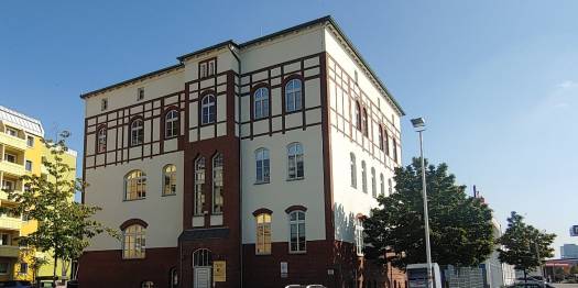 Büroräume am Ostbahnhof - All-In: Parken, Reinigung, Strom, Konferenz