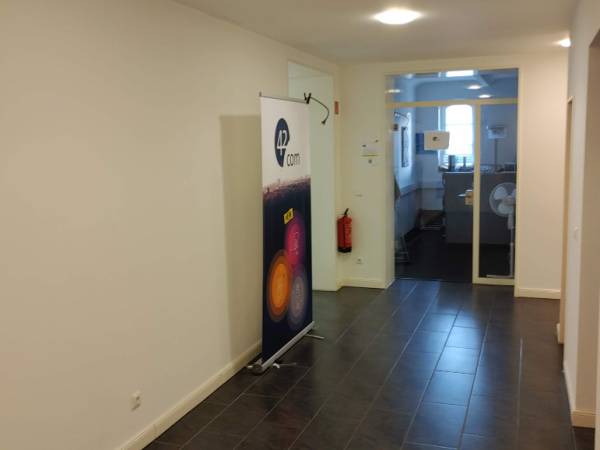 Abschließbares Büro in Berlin (Friedrichshain) – Repräsentative Bürofläche im schönen Altbau in Berlin-Friedrichshain — Bild 3