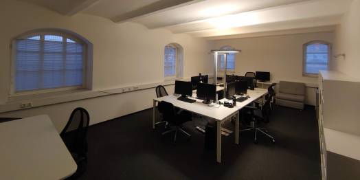 Büroräume am Ostbahnhof - All-In: Parken, Reinigung, Strom, Konferenz