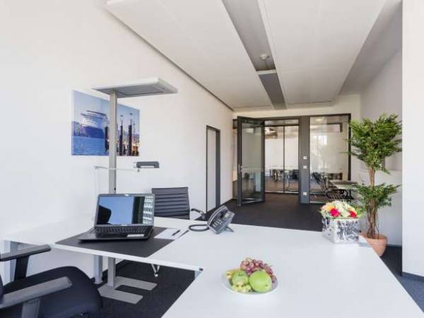 Helle & moderne Büroräume im Bankenviertel Frankfurt Innenstadt — Bild 5