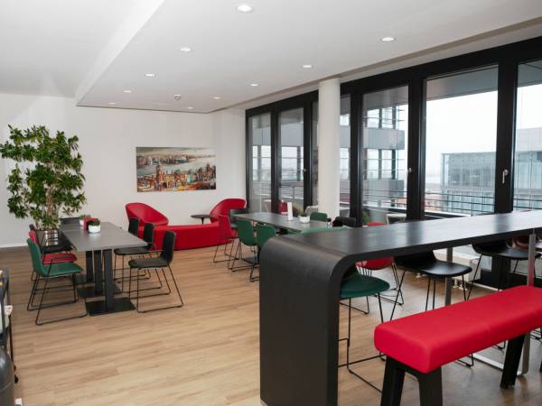 Ruhige Bürogemeinschaft mit Blick auf Hamburg in Hammerbrook — Bild 5