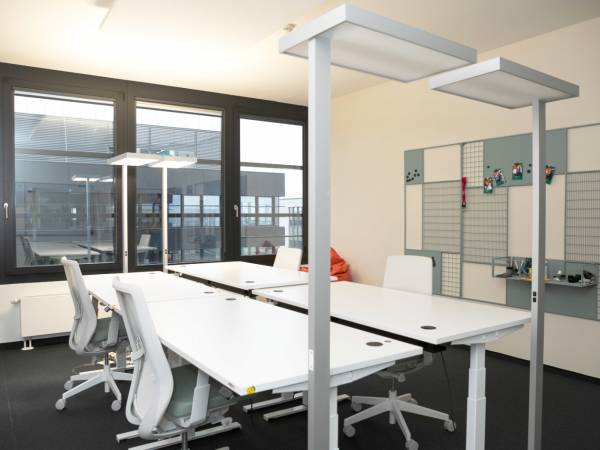 Ruhige Bürogemeinschaft mit Blick auf Hamburg in Hammerbrook — Bild 8