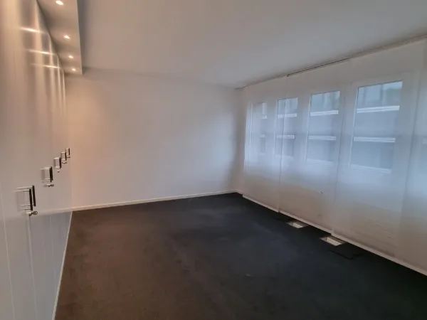 Abschließbares Büro in Basel (Am Ring) – Moderne und repräsentative Bürogemeinschaft in Basel Am Ring — Bild 2