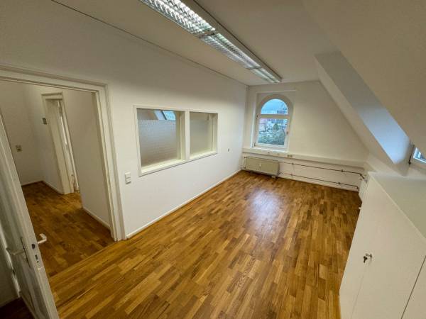 Moderne Coworking- & Bürogemeinschaft in Leverkusen-Opladen — Bild 2