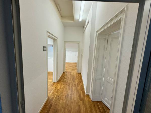 Moderne Coworking- & Bürogemeinschaft in Leverkusen-Opladen — Bild 7