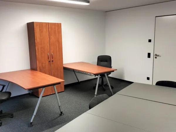 Schreibtischplatz in Ratingen (Breitscheid) – Moderne Coworking Arbeitsbereiche in Ratingen-Breitscheid — Bild 5