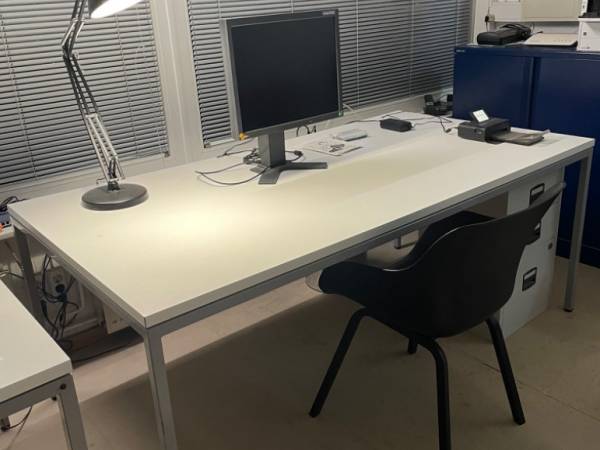 Helle Bürogemeinschaft in Ladenbüro in Hamburg-Sternschanze — Bild 2