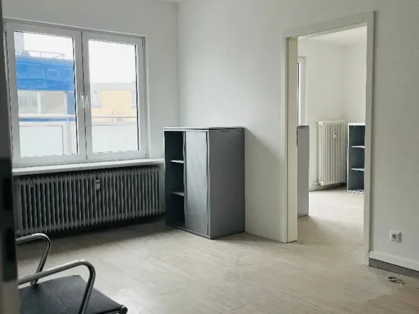 Abschließbares Büro in Saarbrücken (Sankt Johann) – Inspirierende Penthouse Bürogemeinschaft in Saarbrücken-Sankt Johann — Bild 3