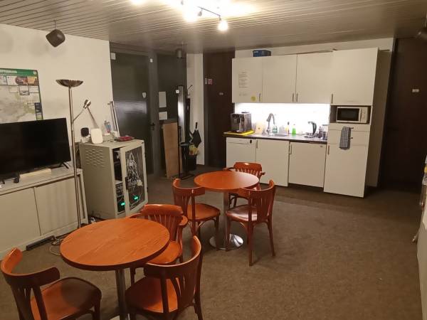 Abschließbares Büro in Ottobrunn (Unterbiberg) – Flexibles Arbeiten auch für Oneman-Businesses in Stadtnähe mieten — Bild 5