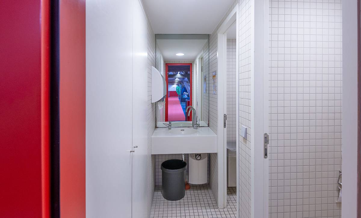WC