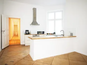 Stilvolles Altbau-Büro am Wittenbergplatz in Berlin-City West