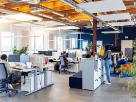 Next to BER: Meetingraum, Coworking-Platz, Geschäftsadresse mieten