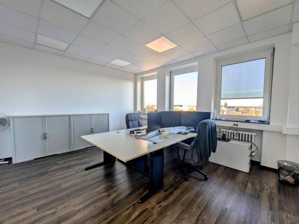 All-inclusive Büros im Business-Tower in Krefeld-Dießem/Lehmheide — Bild 4