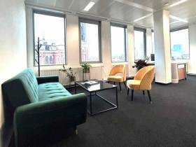Moderner Coworking Space & Büros in Hamburg-Neustadt mit Michel-Blick