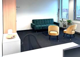 helles Teambüro mit Michel-Blick