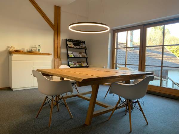 Idyllischer Coworking Space und Bürogemeinschaft in — Bild 6