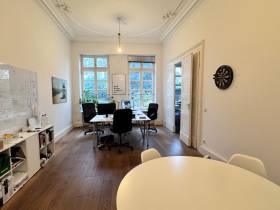 1 CoWorking-Arbeitsplatz - Altbau mit hohen Decken in Köln-Mülheim