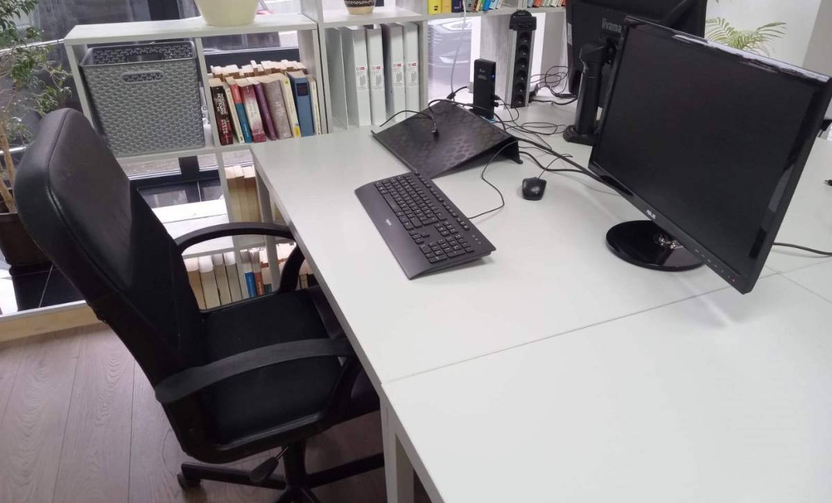 Möbliertes Büro im Coworking Space