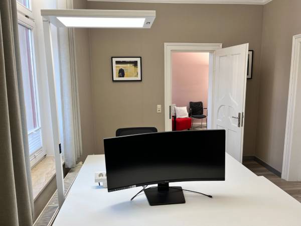 Historischer Coworking Space in charmanter Villa in Hildburghausen — Bild 7