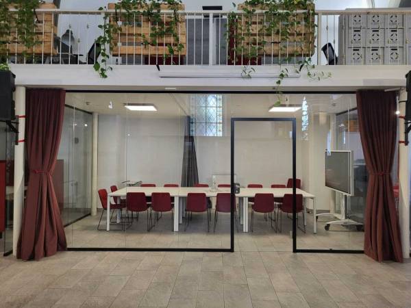 Coworking Space in ehemaliger Kirche in Konstanz-Altstadt — Bild 3
