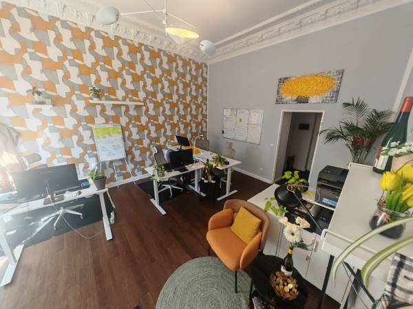 Bürofläche in Berlin (Kreuzberg) – Lichtdurchflutetes Büro in inspirierender Bürogemeinschaft in Berlin — Bild 6