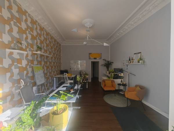 Bürofläche in Berlin (Kreuzberg) – Lichtdurchflutetes Büro in inspirierender Bürogemeinschaft in Berlin — Bild 7