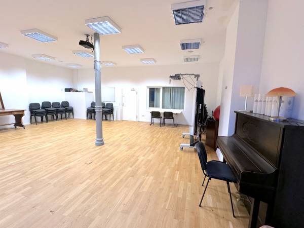 Heller, vielseitiger Grossraum / Saal in Bingen am Rhein Innenstadt — Bild 4