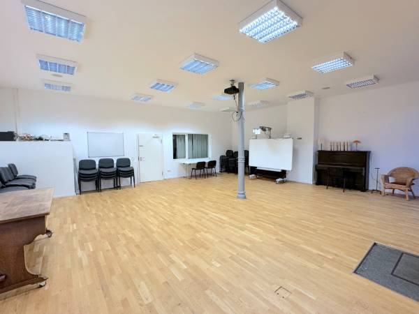 Heller, vielseitiger Grossraum / Saal in Bingen am Rhein Innenstadt — Bild 6