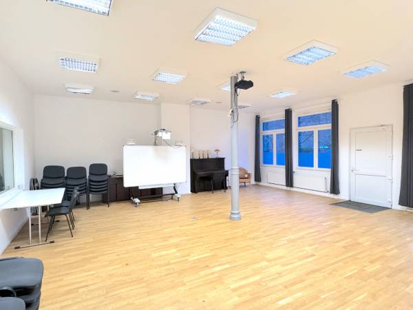 Heller, vielseitiger Grossraum / Saal in Bingen am Rhein Innenstadt — Bild 3