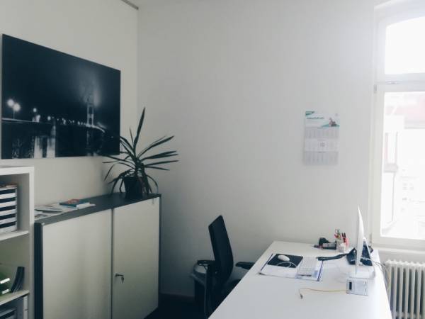 Charmanter Büroraum in Bürogemeinschaft in Erfurt Innenstadt — Bild 2