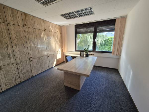 Hochwertiger Coworking Space in Leverkusen mit exzellenter Lage — Bild 2