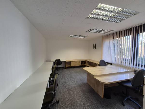 Hochwertiger Coworking Space in Leverkusen mit exzellenter Lage — Bild 3
