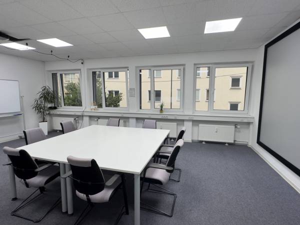 Büroraum / Arbeitsplätze im Coworking Space am Jahnplatz von Bielefeld — Bild 6