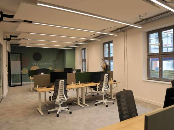 Moderne Büros und flexible Arbeitsplätze in der Quadratestadt — Bild 4