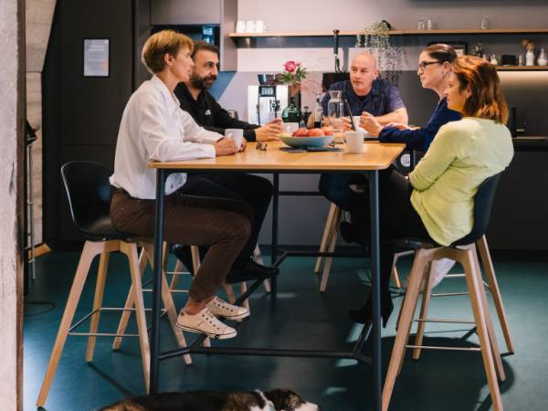 Moin moin im modernen Büro / Co-Working Gemeinschaft — Bild 5