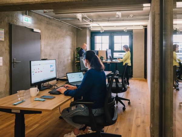 Moin moin im modernen Büro / Co-Working Gemeinschaft — Bild 2