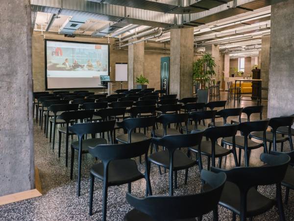 Moin moin im modernen Büro / Co-Working Gemeinschaft — Bild 7