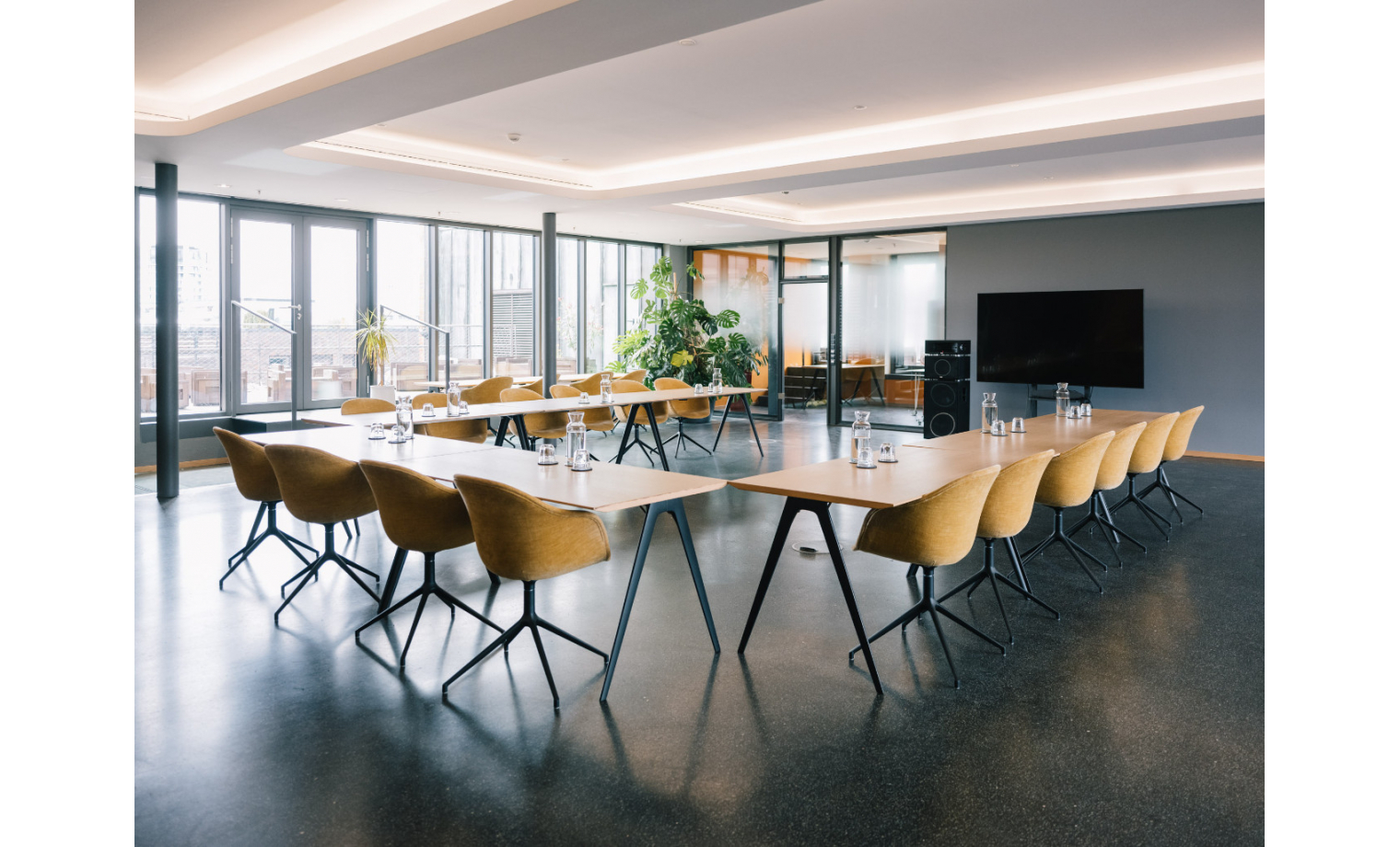 Büro auf Zeit Am Sandtorkai Hamburg HafenCity