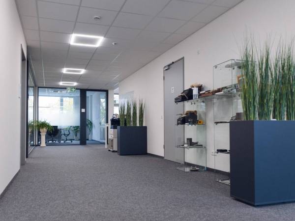 Bürogemeinschaft im modernen Neubau in Friedrichshafen — Bild 3