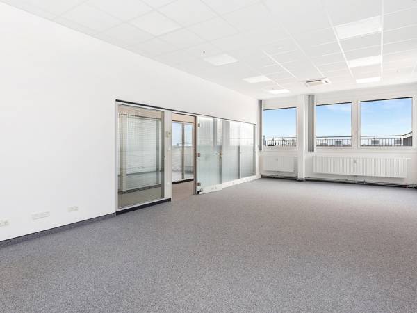 Helle Bürofläche mit Dachterrasse in München-Schwabing-Freimann — Bild 5