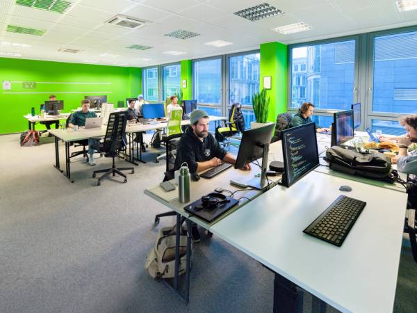 Modernes Business Center im Mediapark in Köln Neustadt-Nord — Bild 5