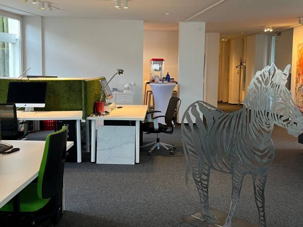 Flexibler Coworking Space in grünem Ambiente in Stuttgart-Gablenberg — Bild 5