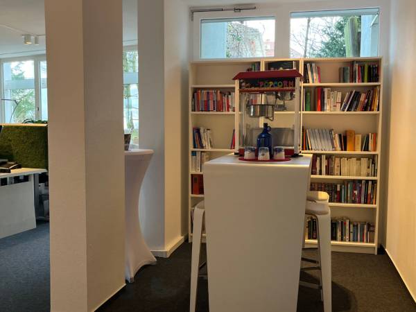 Flexibler Coworking Space in grünem Ambiente in Stuttgart-Gablenberg — Bild 8