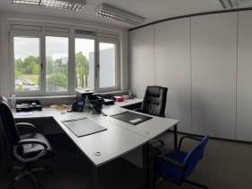 moderner Büroraum zu vermieten