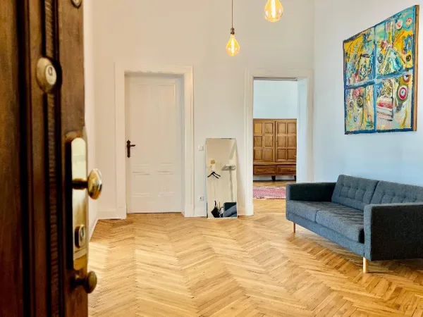 Abschließbares Büro in Berlin (Wilmersdorf) – Lichtdurchfluteter Büroraum im Altbau in Berlin-Wilmersdorf — Bild 4