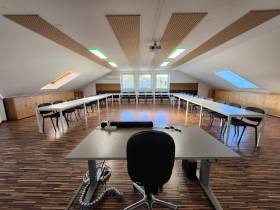 Plug & Play im Westen Regensburgs – Premium-Büros